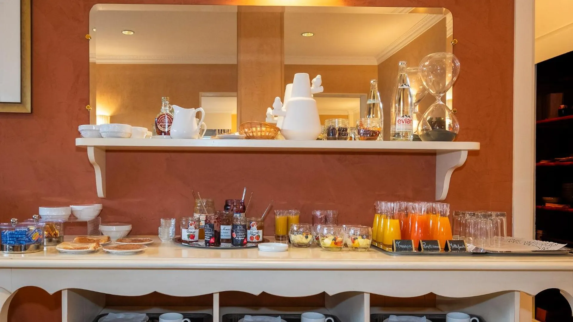 Cit'Hotel Logis De Brou, Bourg En Bresse 3*, Bourg-en-Bresse