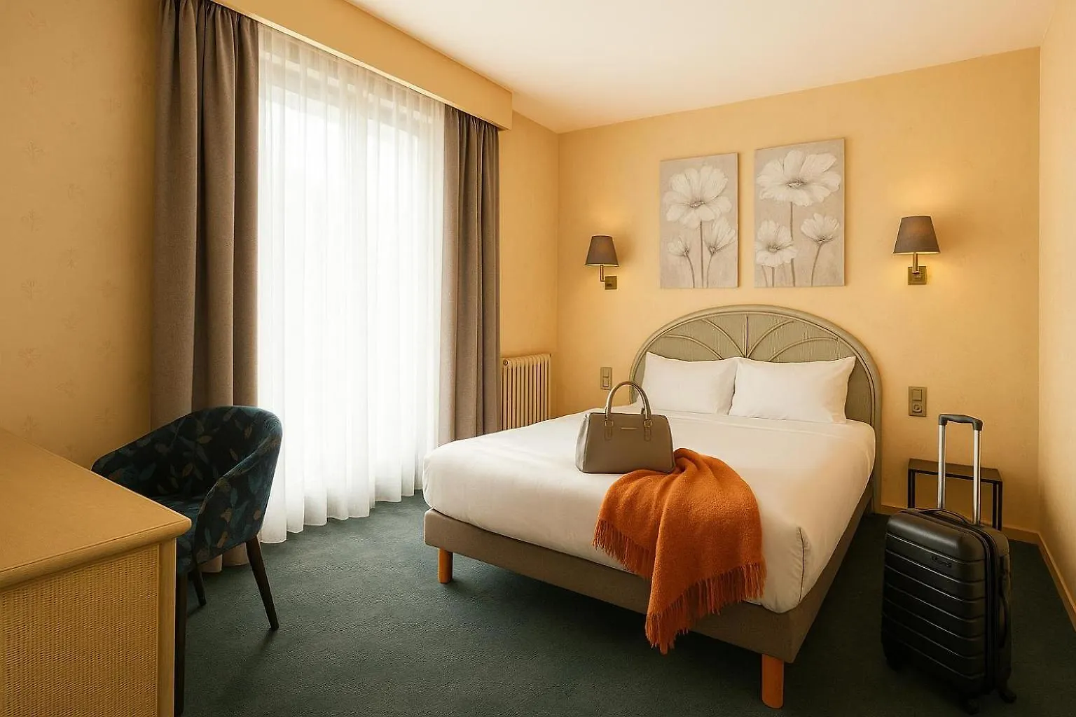Cit'Hotel Logis De Brou, Bourg En Bresse 3*, Μπουργκ-αν-Μπρες