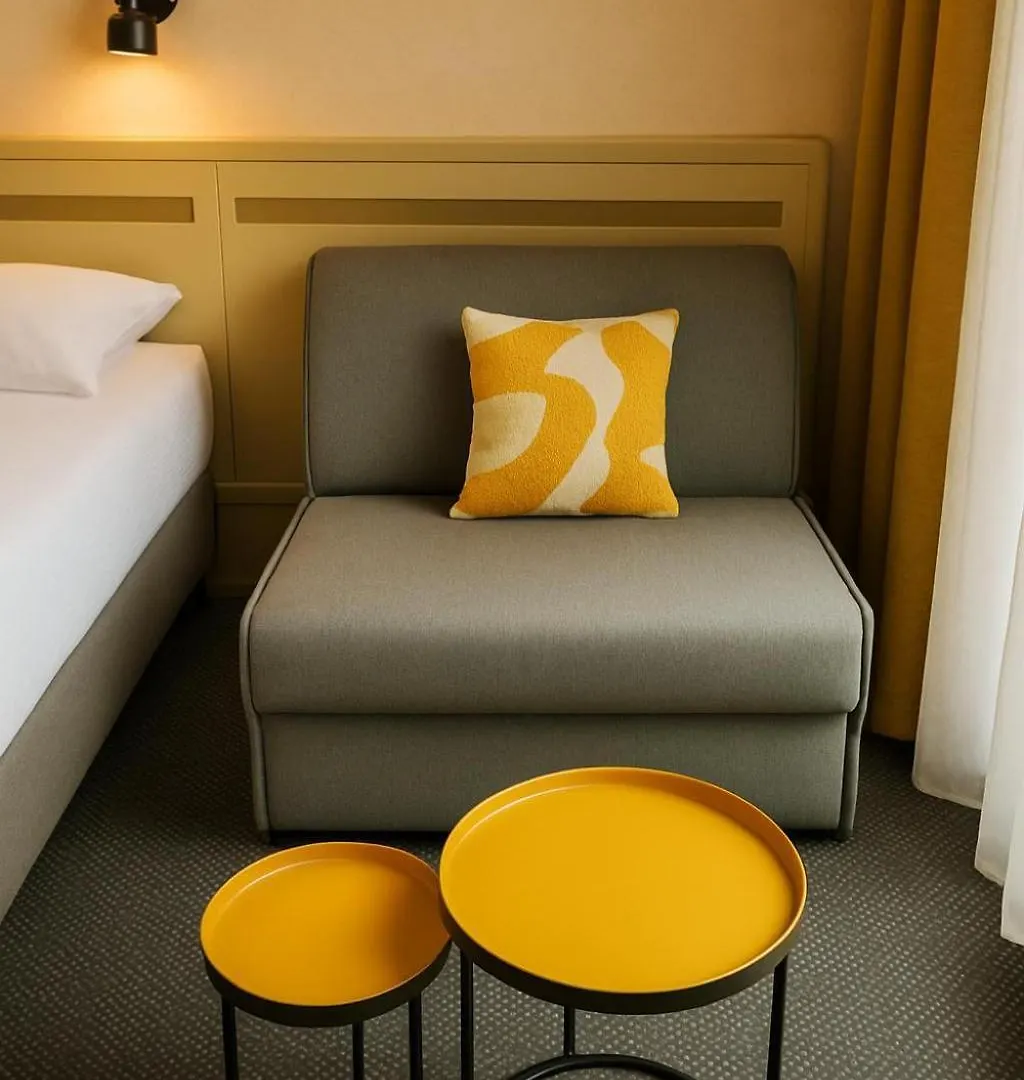 Cit'Hotel Logis De Brou, Bourg En Bresse 3*, Μπουργκ-αν-Μπρες Γαλλία